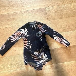 BILLABONG toddler girls long sleeve wetsuit 4T